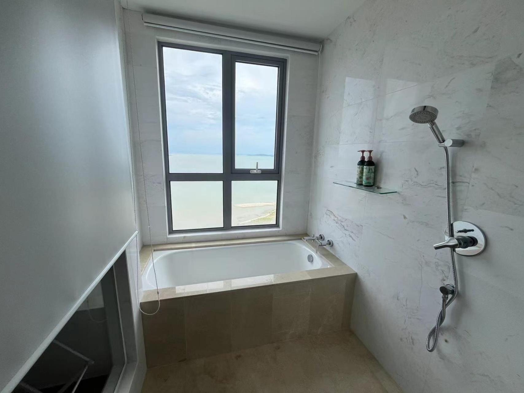 Silverscape Seaview Residences Melaka Luaran gambar